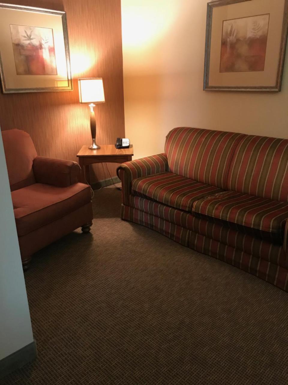 Randolph Inn And Suites Winchester ภายนอก รูปภาพ